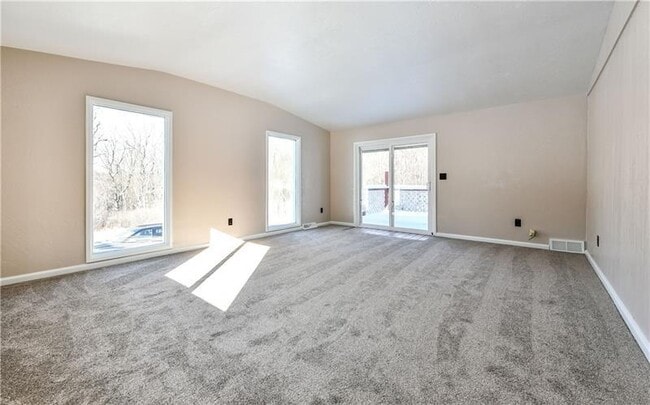 Building Photo - 2601 1/2 Elgro Rd