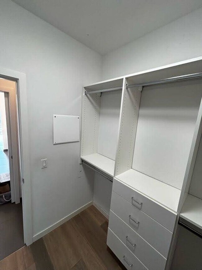 Building Photo - Modern Tri-Story in the heart of Capitol Hill