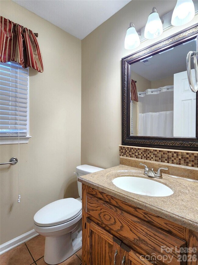 Building Photo - 417 Wintergreen Ct