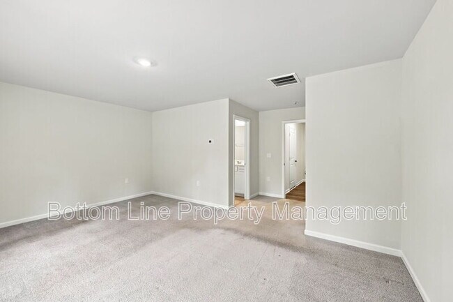 Building Photo - 2617 Chert Ln
