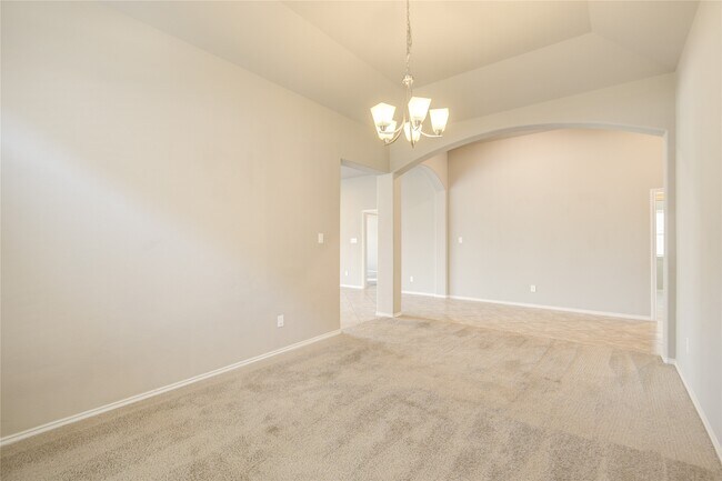 Building Photo - 29006 Crystal Rose Ln