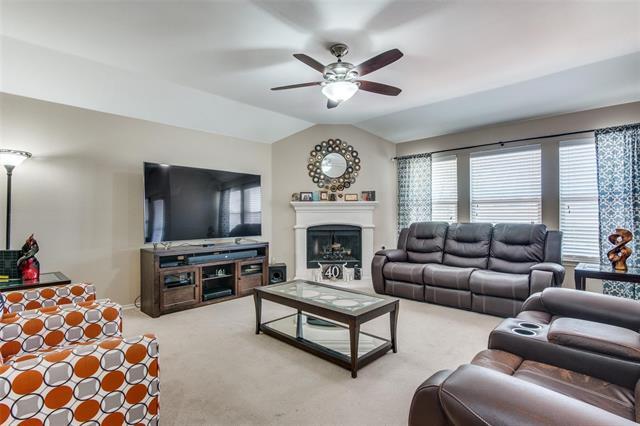 Building Photo - 1017 Golden Bear Ln