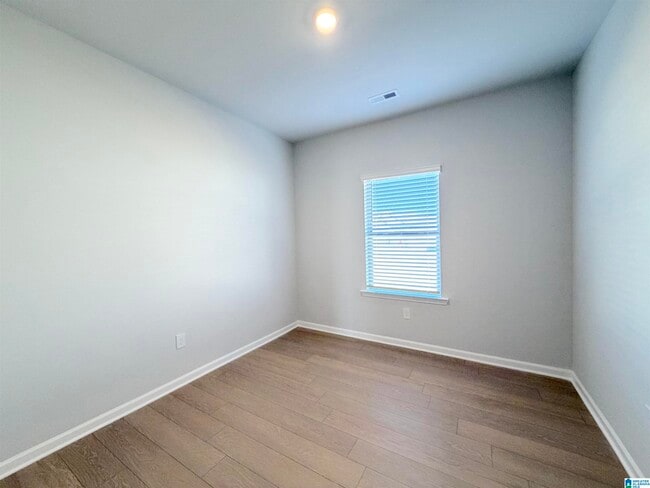 Building Photo - 214 Stockyard Cir