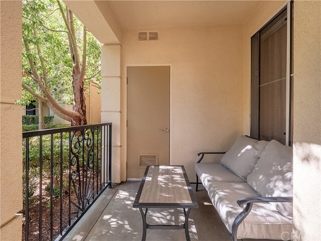 Building Photo - 3151 Watermarke Pl