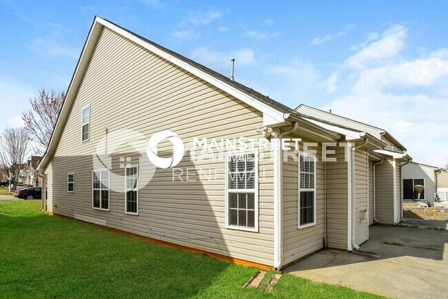 Building Photo - 11327 Sidney Crest Ave