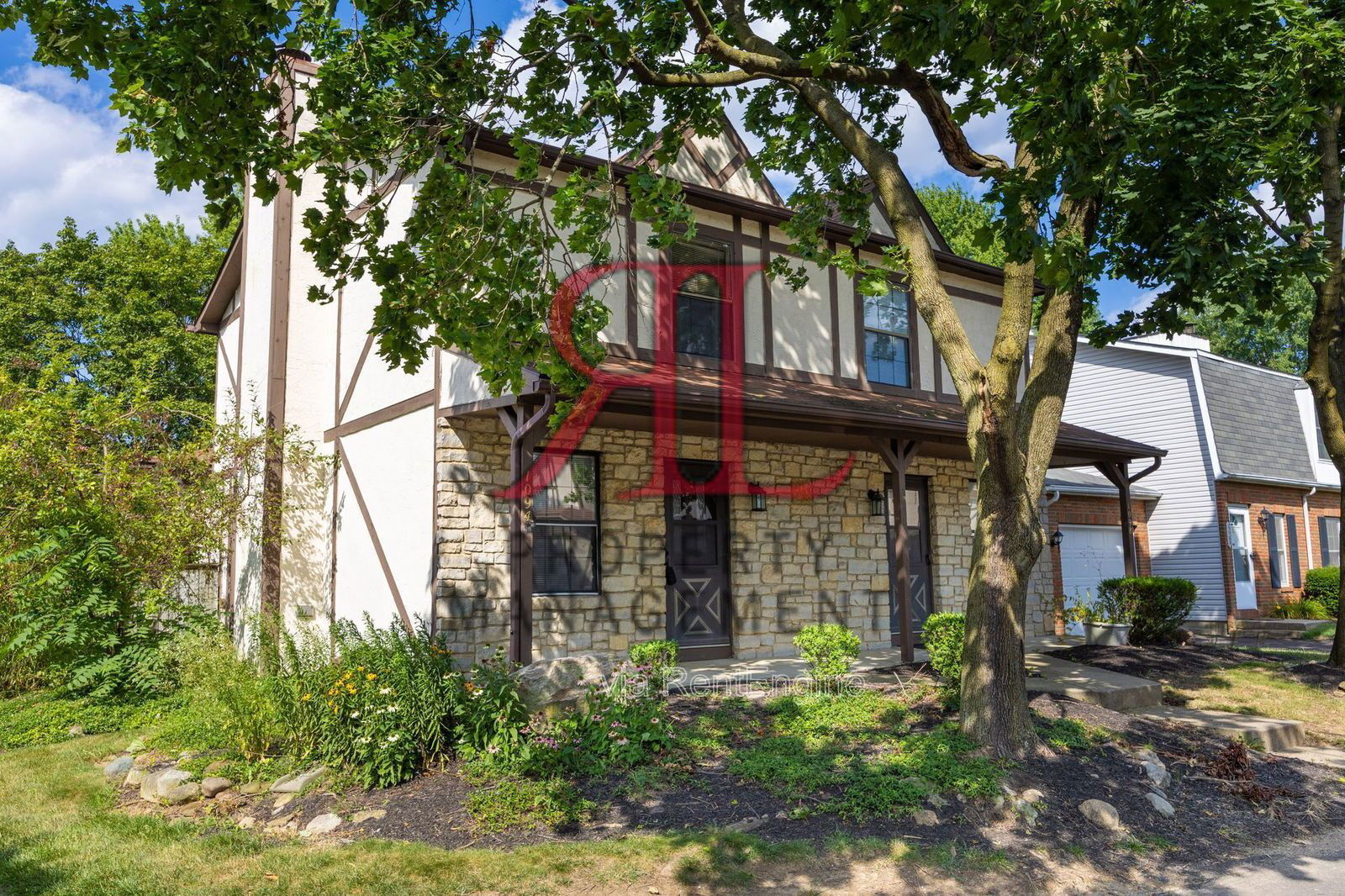 Building Photo - 1094 Farmlane Dr