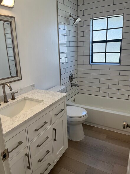 Building Photo - 6180 Olympic Ct