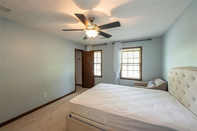 Building Photo - 3787 Etna Dr