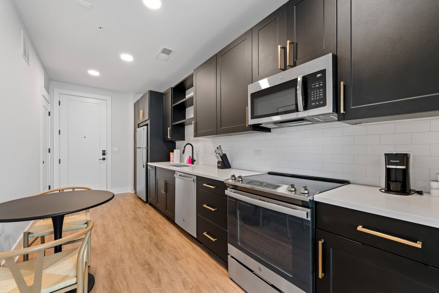 Building Photo - 2609 W Nassau St