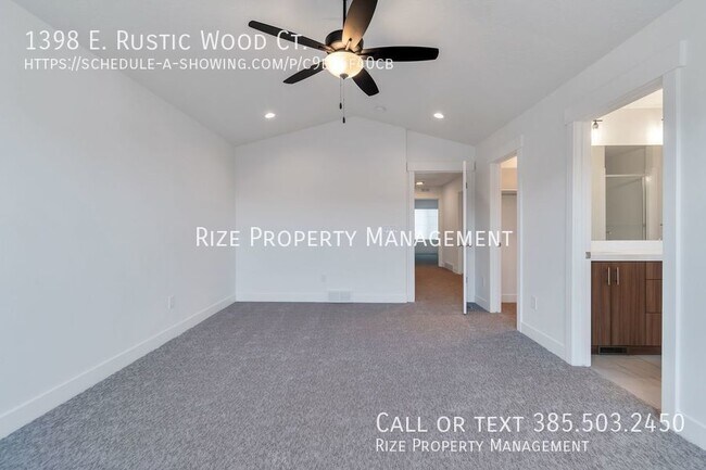 Building Photo - Newly Built Home!