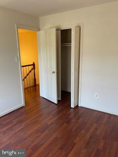 Building Photo - 5516 Sully Lake Dr
