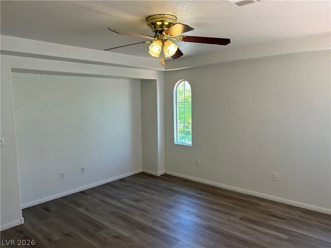 Building Photo - 10296 Magnolia Tree Ave