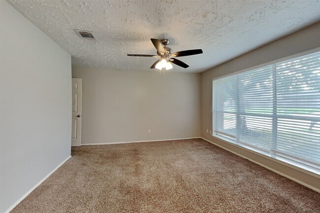 Building Photo - 7339 Boysenberry Ln