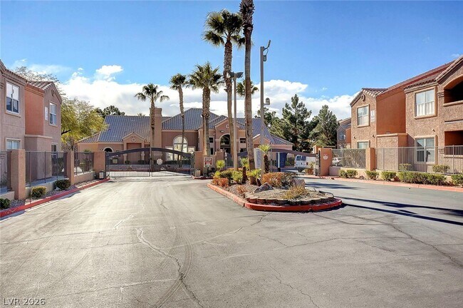 Building Photo - 8101 W Flamingo Rd