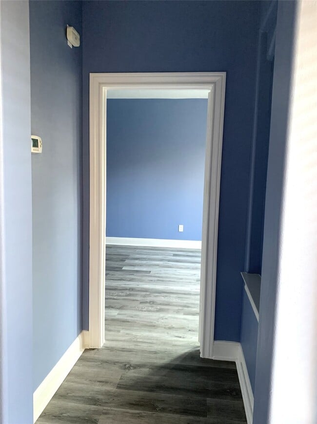 Building Photo - 2611 Summer Rain Dr