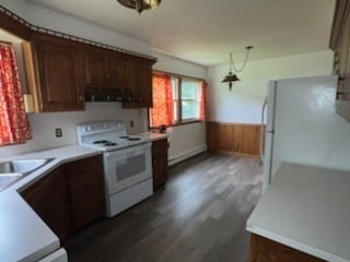Building Photo - 42 Elderkin Ave