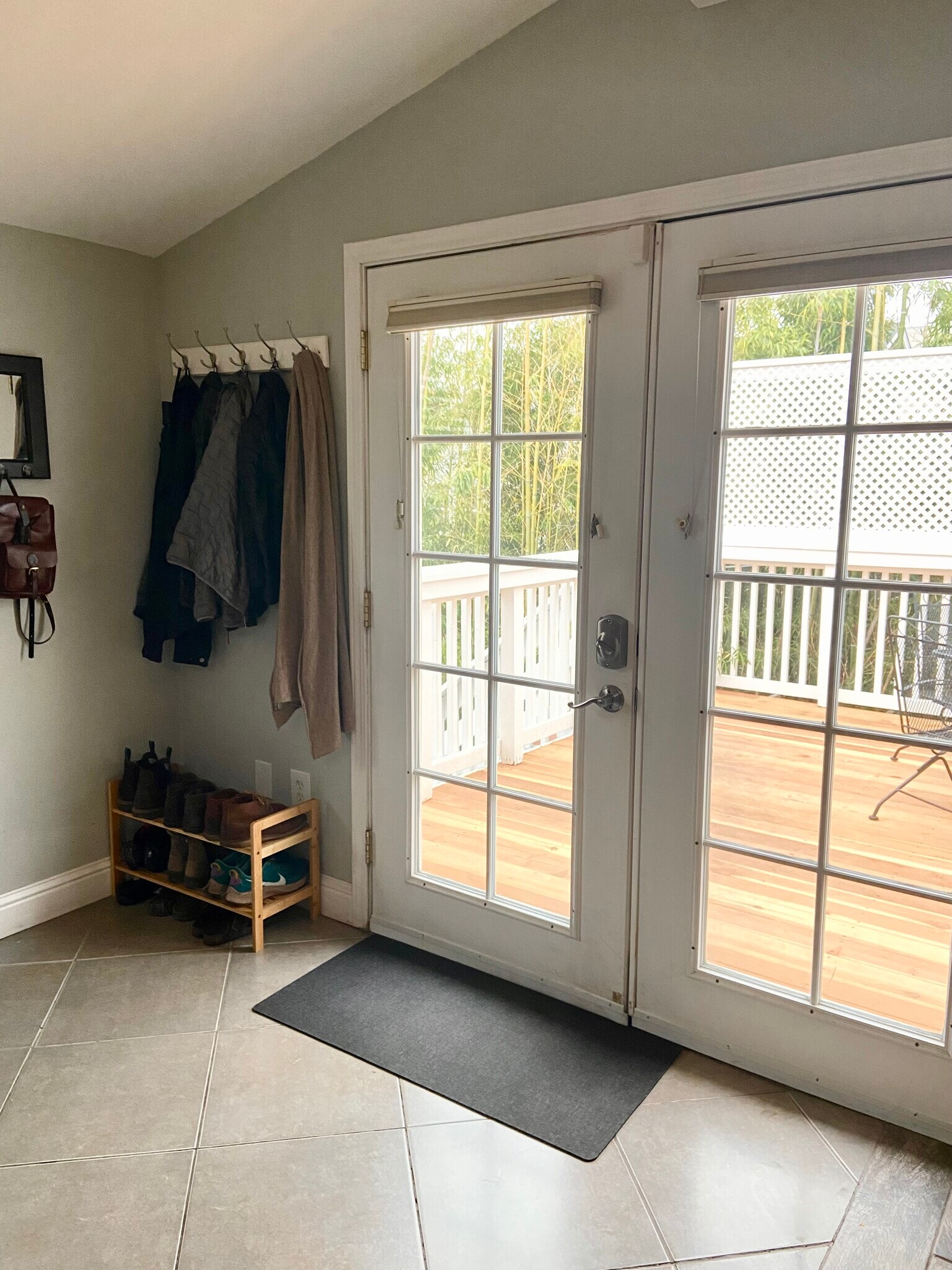 Kitchen view onto the private sunny porch - 1610 22nd St