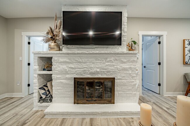 Building Photo - 5708 Park Blvd