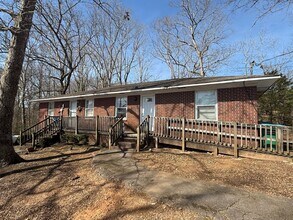 Building Photo - 468 Taylor St