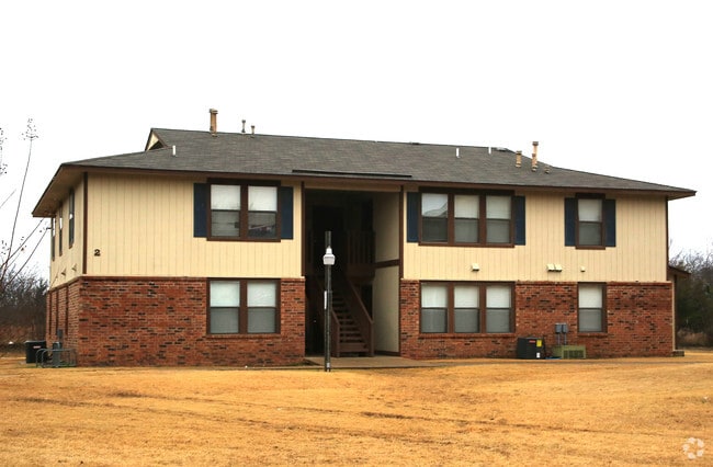 Building Photo - Sugar Bush Apartments