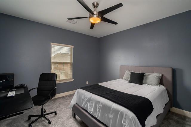 Building Photo - 410 Oxford Pl