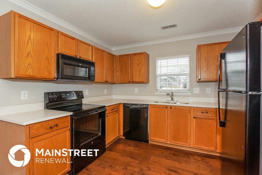 Building Photo - 4346 Fescue Pl SW