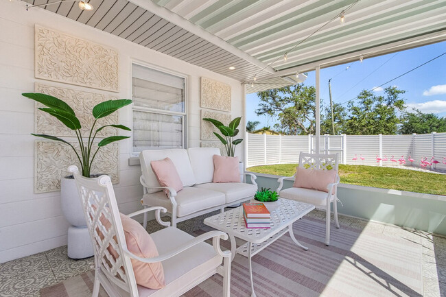 Building Photo - 4891 Heron Rd