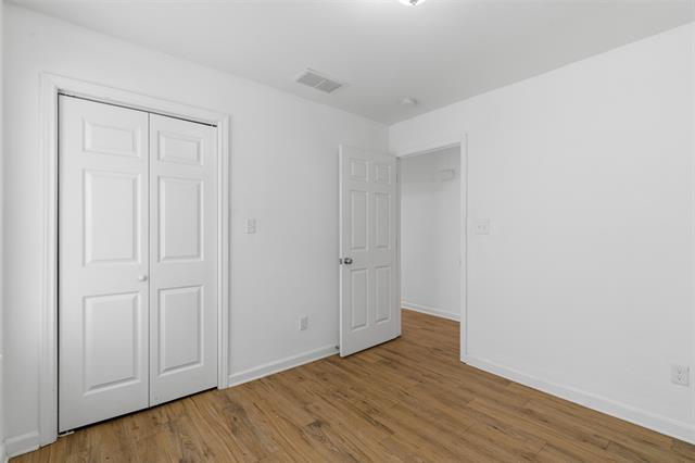 Building Photo - 227 W Murray St