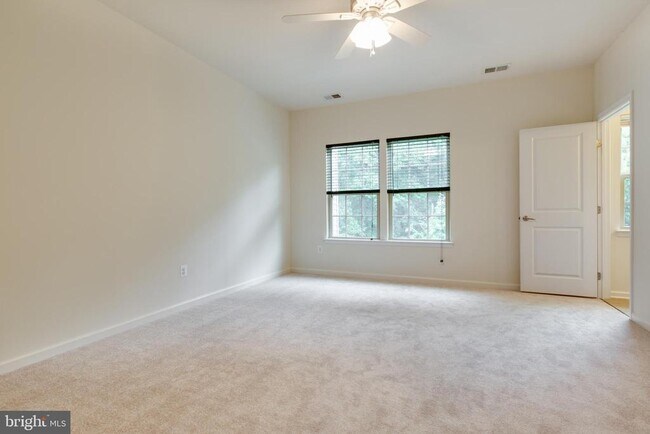 Building Photo - 7231 Winding Hills Dr