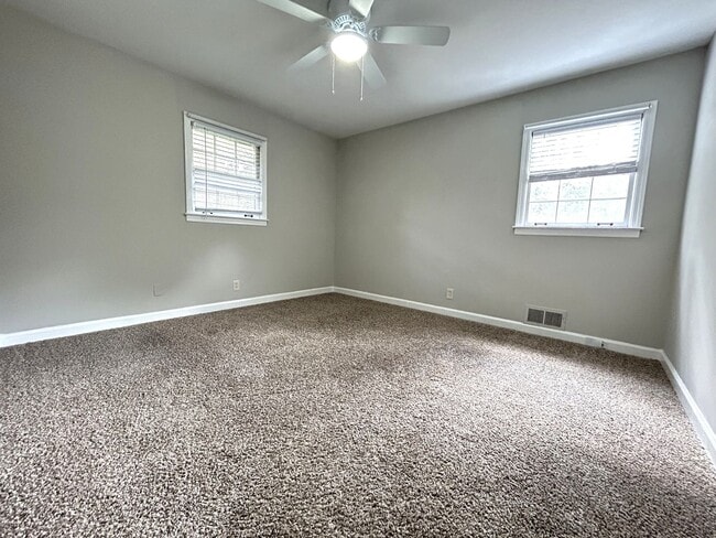 Building Photo - Updated Home near Emory University