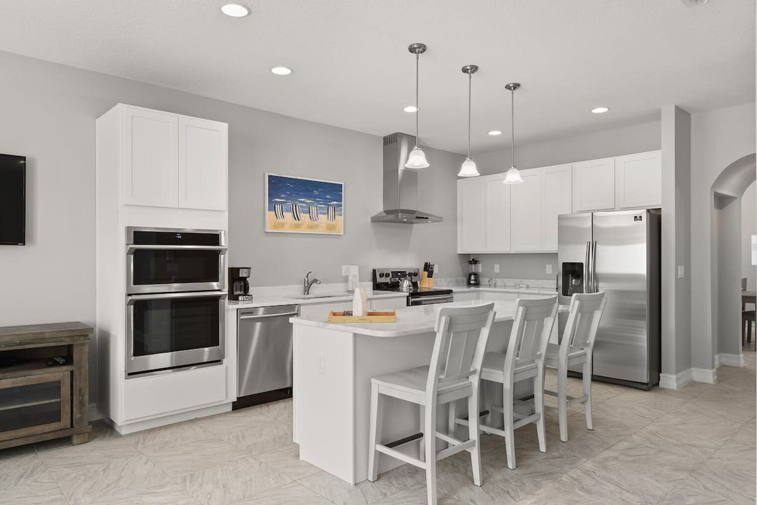 Building Photo - 132 Mediterranean Way