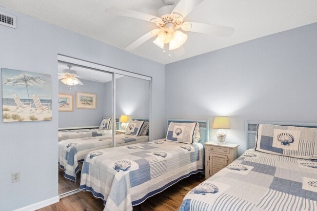 Building Photo - Oceanfront Long-Term Rental at Sand Dollar...