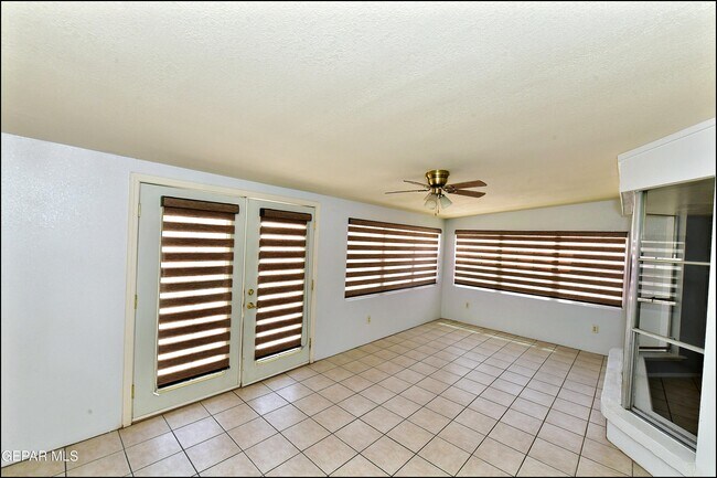 Building Photo - 9125 W H Burges Dr