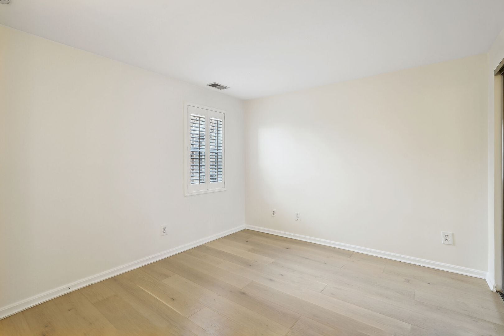 Building Photo - 1124 25th St NW