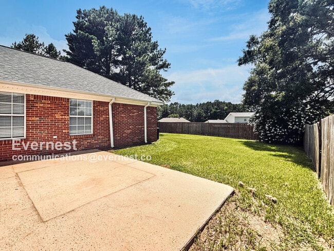 Building Photo - 213 McLaurin Dr