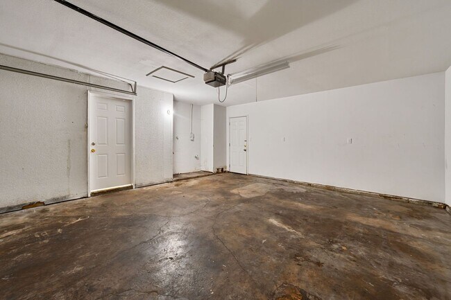 Building Photo - 2590 Cheryl Way