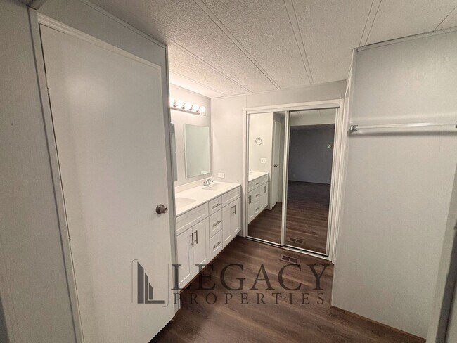 Building Photo - Renovated 3 Bed / 2 Bath Mobile Home – Easley, SC