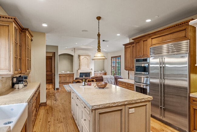 Building Photo - 3317 Taylor Rd