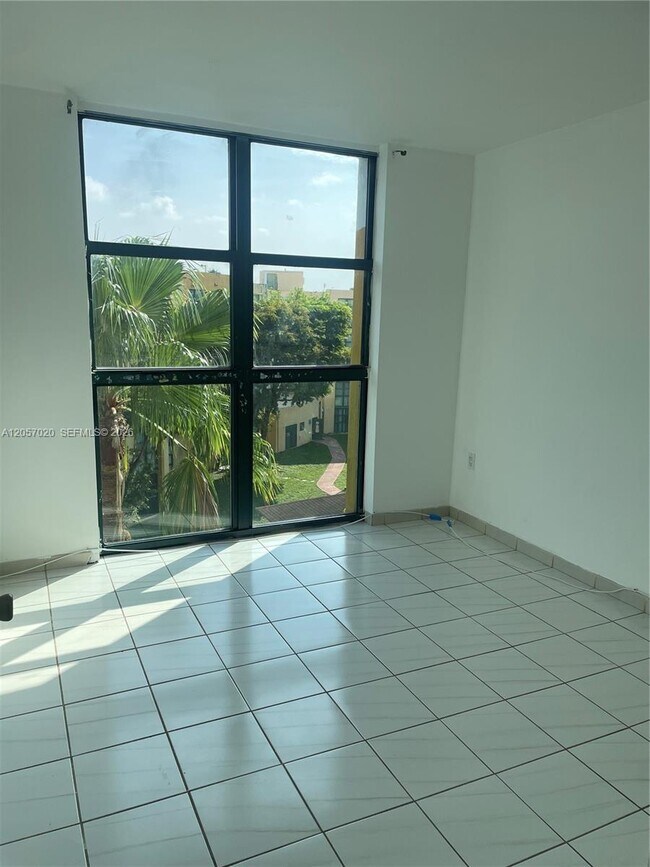 Building Photo - 11780 SW 18th St