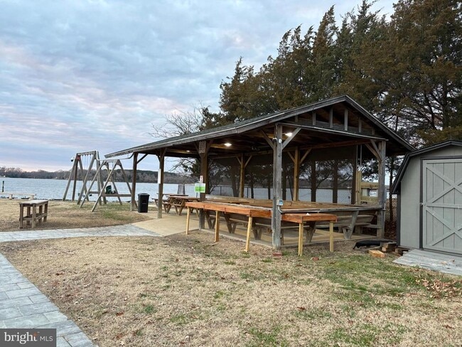 Building Photo - 39564 Potomac Ave