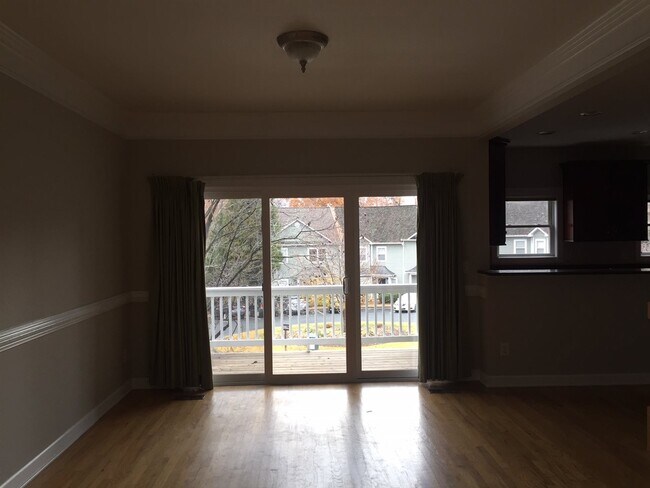 Building Photo - 1288 Chatham Ridge