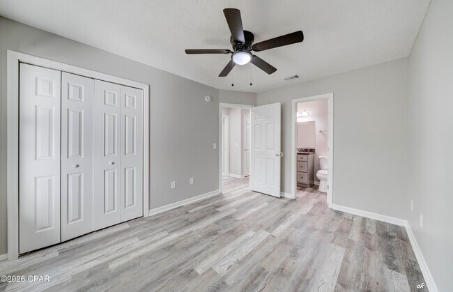 Building Photo - 3712 Burnham Way