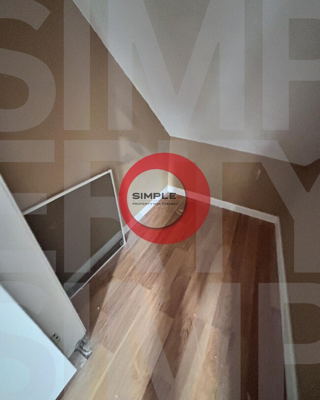 Building Photo - 343 Chestnut St