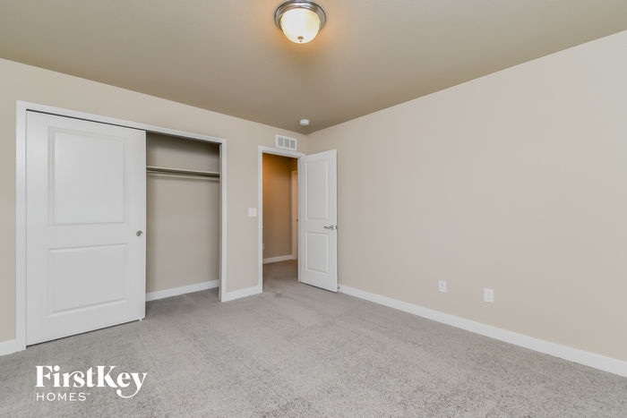 Building Photo - 11148 Murrelet Dr