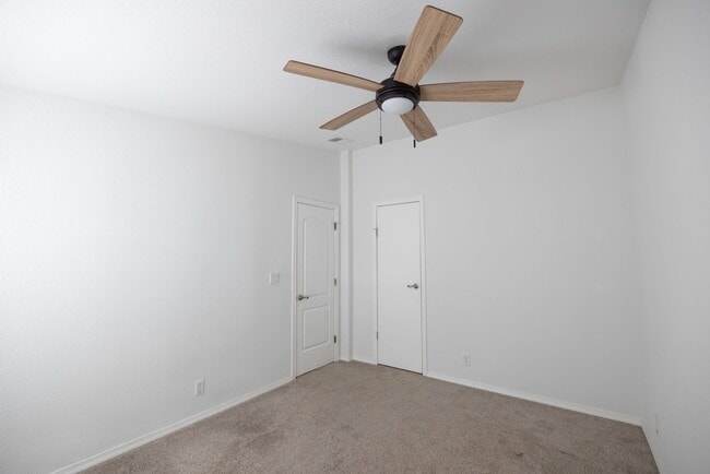 Building Photo - 2255 Fuller Ln