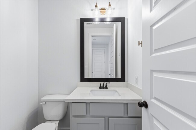 Building Photo - 3125 Stingray Cv Dr