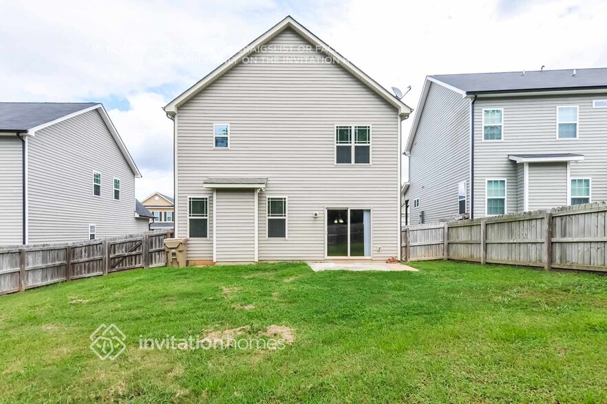 Building Photo - 203 Verrazano Pl