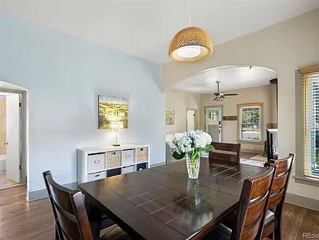 Building Photo - Charming 2 Bed 2 Bath house with Basement flex room in the heart of Englewood!