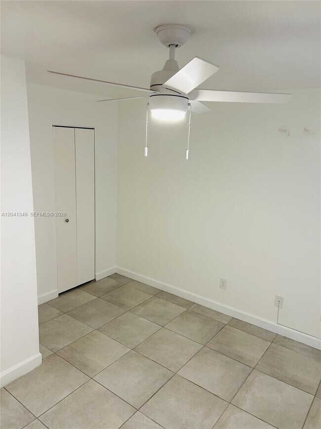 Building Photo - 15325 SW 106th Terrace