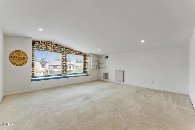 Building Photo - 24889 Ash Tree Ct